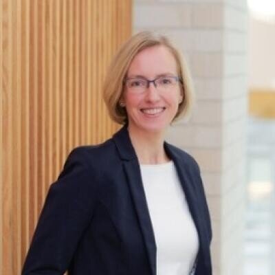 Dr. Christine Bertram