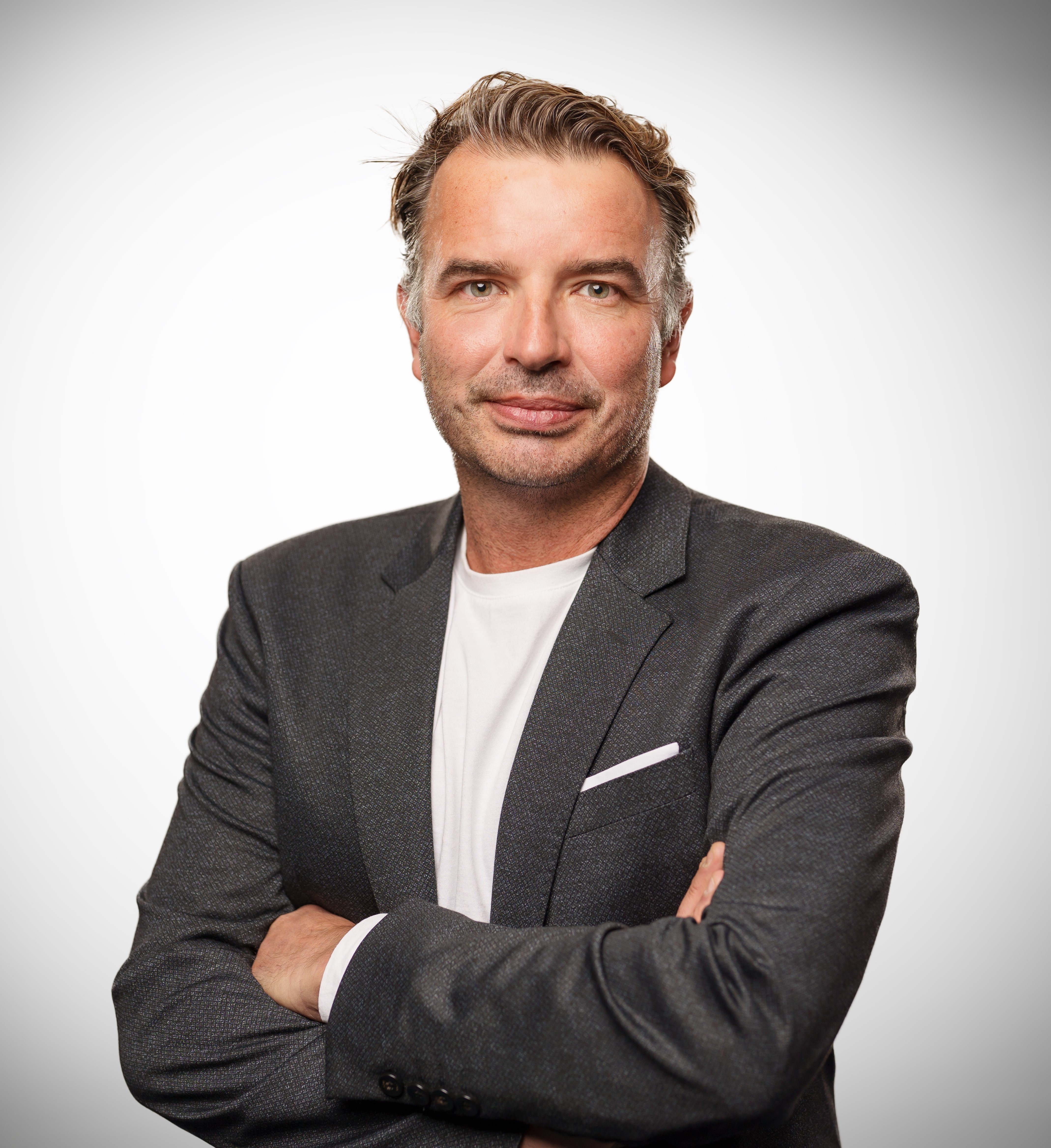 Michael R. Hübner