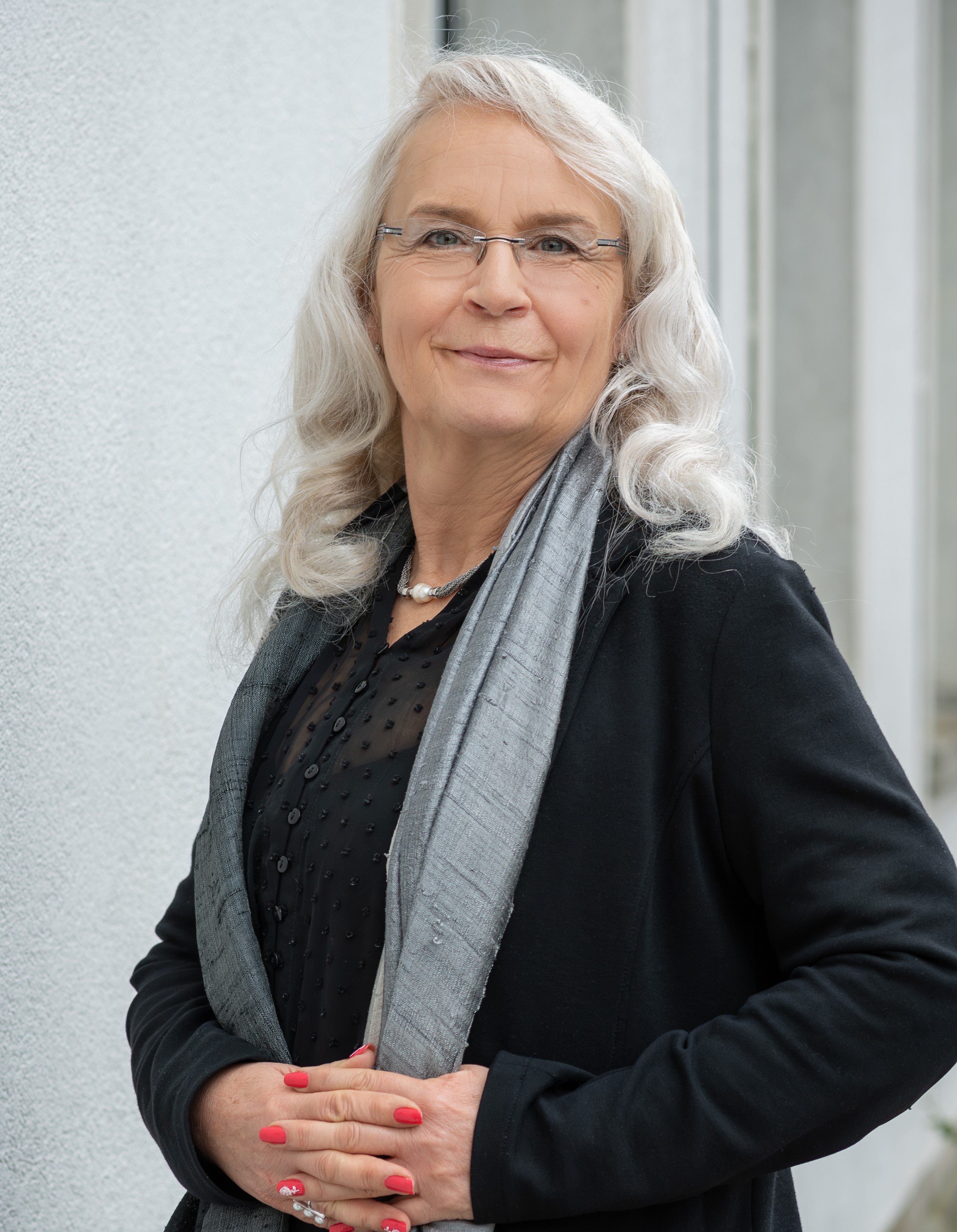 Dr. Christina Eisenberg